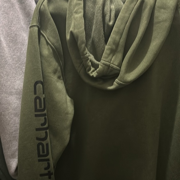 BRAND NEW NEVER WORN mens carhartt hoodie with logo on sleeve NO LOW BALLERS ! - Picture 7 of 8